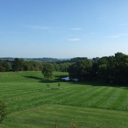 Woodlands Bed & Breakfast Barnt Green Exterior photo